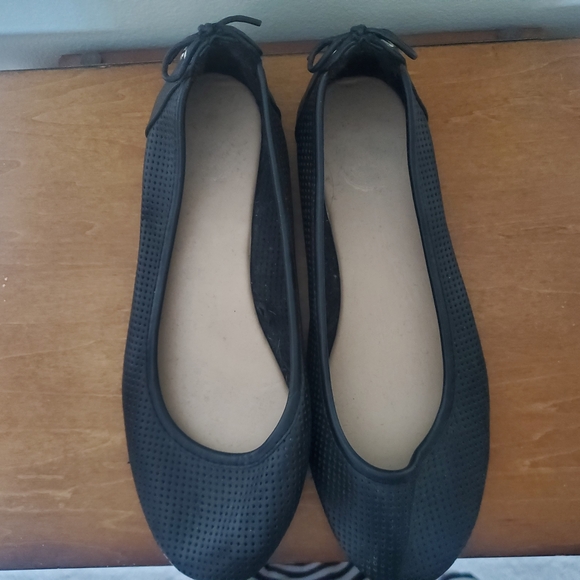 Self Esteem Shoes - Black Women's Ballet Flats